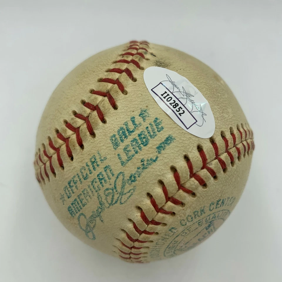 Sonny Siebert Playing Days Firmado Años 60 Liga Americana Béisbol Certificado de Autenticidad JSA Foto 3 de 4