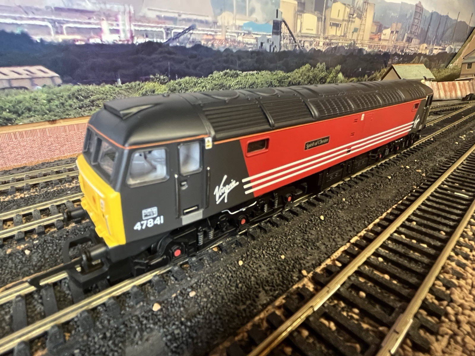 Hornby Railways Collector Guide - Model - Class 47 Diesel Electric