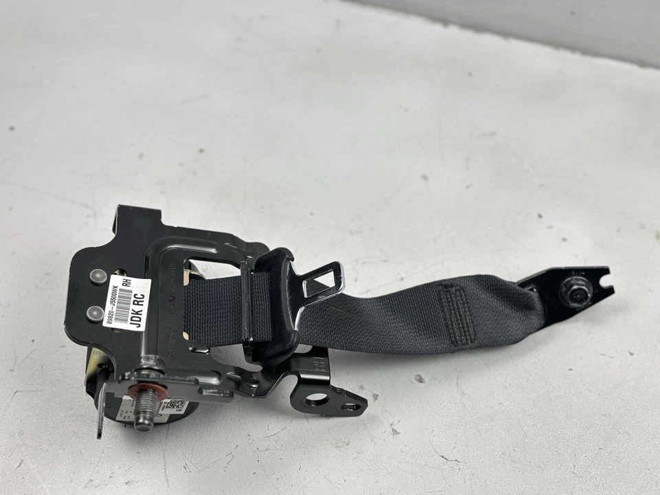 18-23 Kia Stinger Rear Right Passenger Seat Belt Retractor Black OEM 89820-J5500 - Image 2 of 4