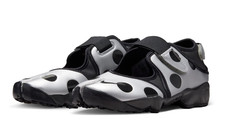 Nike Air Rift IR1226-001 BLACK BLACK-METALLIC SILVER Women's tom04
