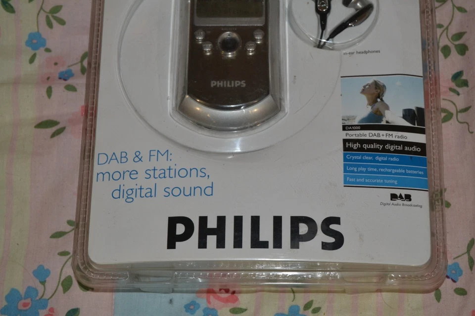 BNIB Philips Portable DA1000 DAB & FM Radio - Sealed - Image 3 of 4