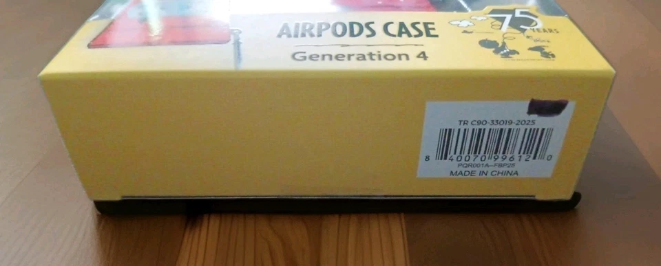 Estuche Peanuts Snoopy On Doghouse 75 Aniversario AirPods Generación 4 - Nuevo Foto 3 de 4