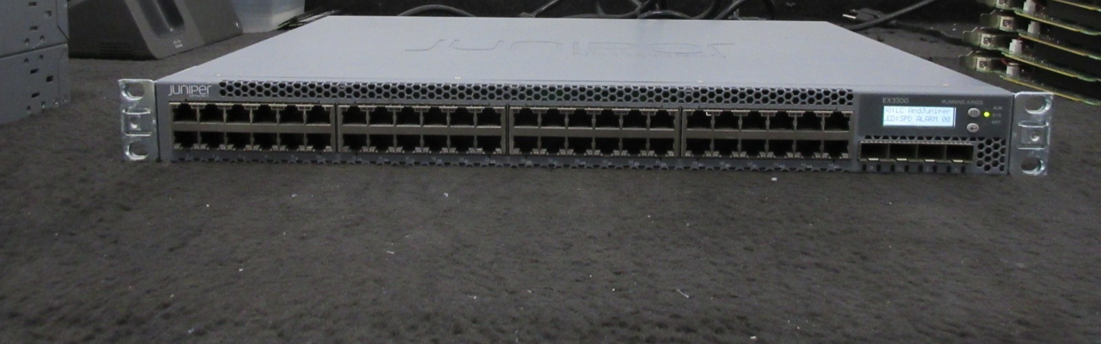 Juniper EX3300-48T Switch