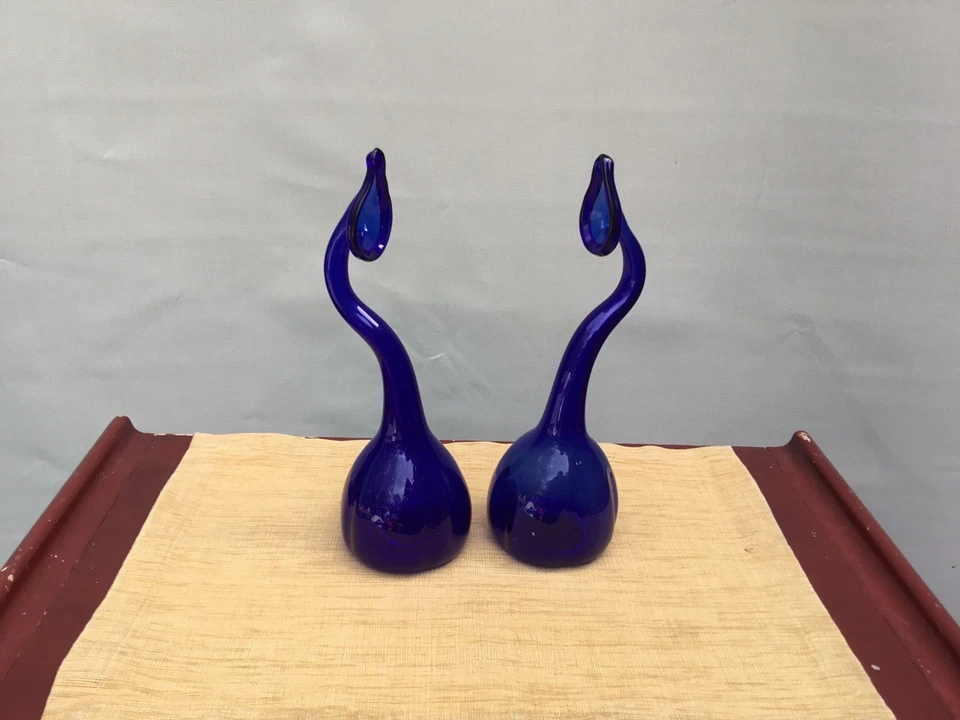 PAR DE ROCIADORES ANTIGUOS SOPLADOS A MANO AZUL COBALDO ISLÁMICO ATRAPA LÁGRIMAS RW Foto 2 de 4