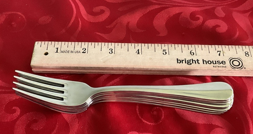 Wallace 18/10 stainless Baguette lot of 8 salad forks 7 1/8" MINT - Picture 2 of 4