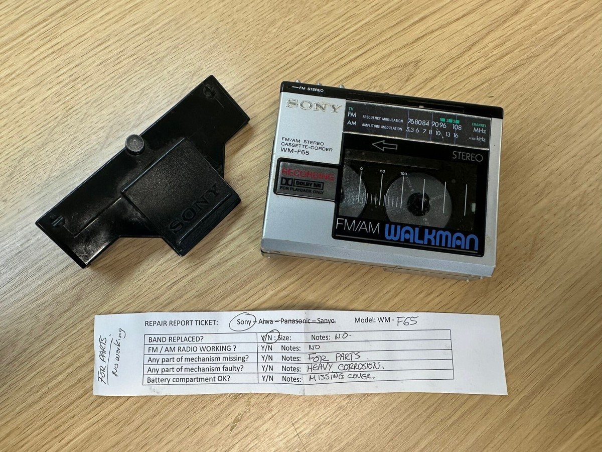 Sony Walkman WM-F65 (S/N 20169) FM / AM / REC Cassette