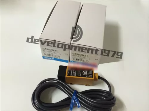 1PCS Photoelectric Switch E3S-R2B4 Omron New