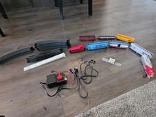 Bachmann Santa Fe Mixed Lot Model Train Set Locomotive Cars Track Scenery