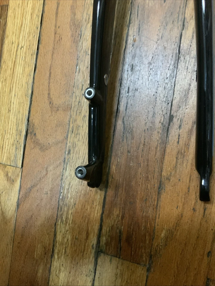 Cannondale Carbon Cyclocross Fork Post Mount 72mm , Disc ,Steer 240mm - Image 4 of 4