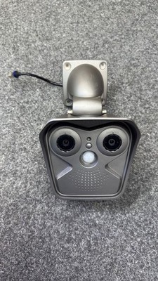Mobotix M15D IP Kamera, Dual-Optik Tag/Nacht N25/D25, lackiert in silbergrau