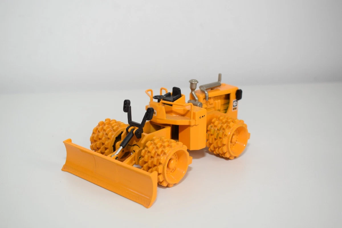 Joal Komatsu 1:50 Diecast Construction Loaders for sale | eBay