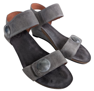 Taos Carousel 2 Womens Size 42 11-11.5 Gray Casual Walking Strap Wedge Sandals