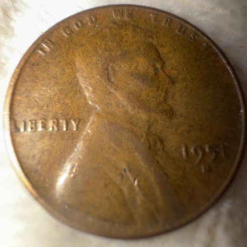 1951 D Wheat Penny, L To Close To Rim(Error) 
