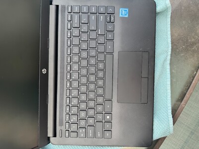 HP Stream 14-cf2121wm 14'' (64GB eMMC, Intel Celeron N4120, 4GB RAM) Laptop - Jet