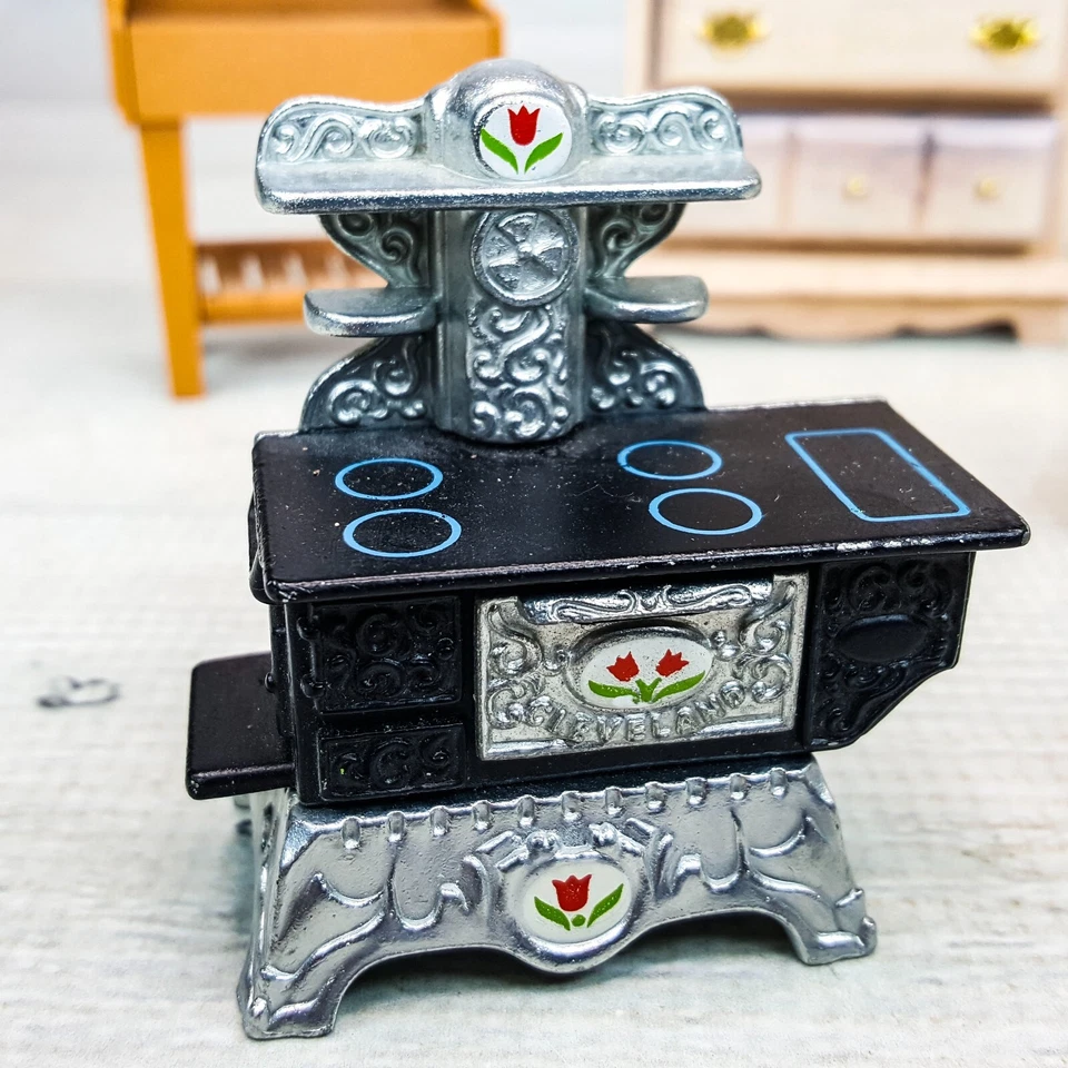 LOTE de 11 muebles vintage para casa de muñecas Mattel Die Cast estufa fregadero Tomy Bakers rack Foto 3 de 4