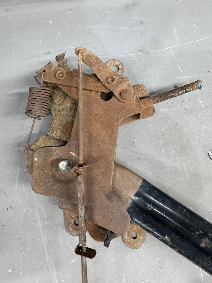 1964 1965 Dodge Coronet Polara Emergency E-Brake Plymouth Barracuda Release GTX - Image 4 of 4