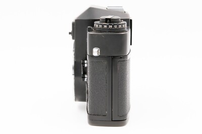 Leica Leicaflex SL2 Black Chrome 35mm Film SLR Camera Body