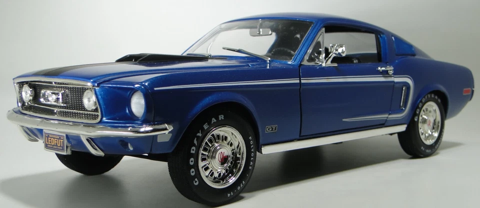 Coche de carreras Ford Mustang GT1 18Shelby24Cobra Jet 1969 construido a medida modelo de 12 metales 1967 Foto 3 de 4