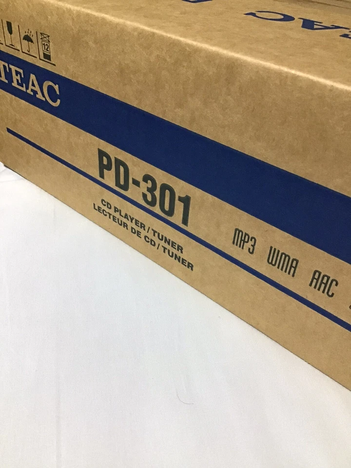 DDU TEAC CD Player USB PD-301-X/S Silver Expedited Shipping NEW from Japan 100V - Image 2 of 2