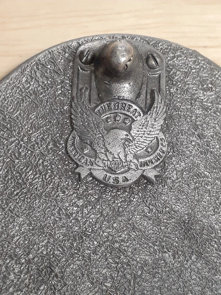 Crown Royal Texas Mapa Promo Whisky Canadiense Hecho en EE. UU. Hebilla de Cinturón De Colección Foto 4 de 4