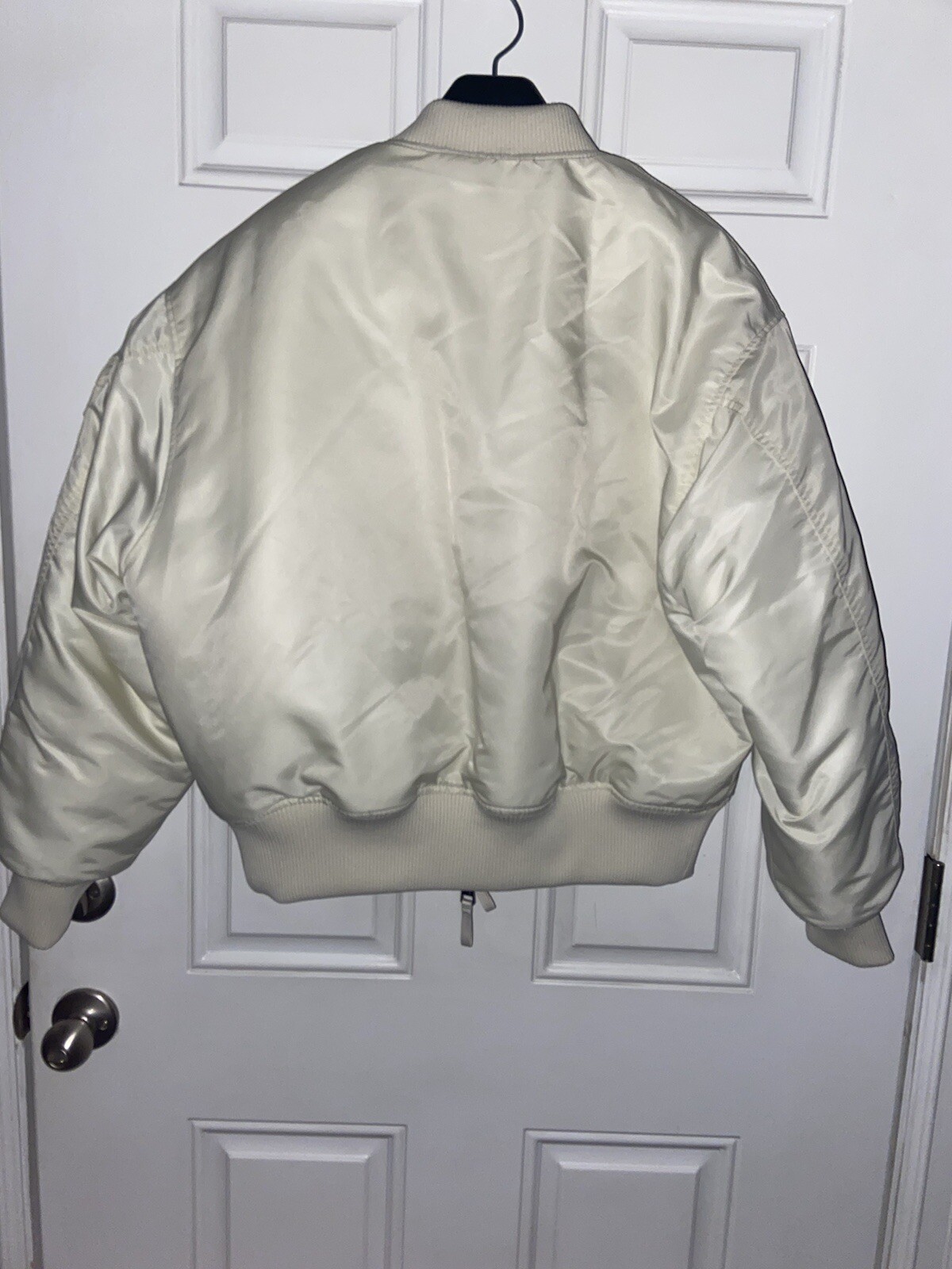 Picture 2 of 16