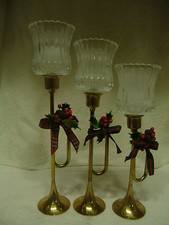 VNTG BRASS 3 CANDLE STICKS /HOLDERS HOLIDAY DECORATION BUGLE HORN