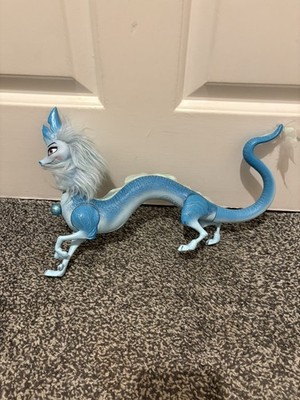 Disney store Raya And The Last Dragon Sisu Dragon Lights & Sounds figure 