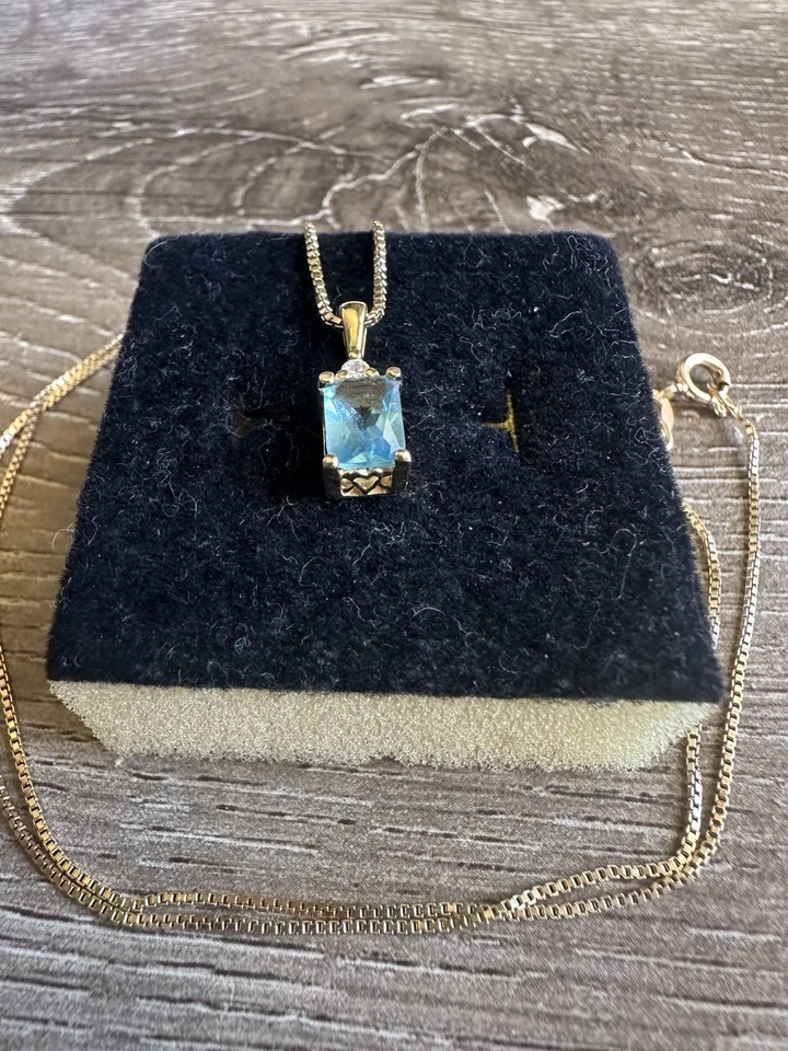 Elegant Gold Necklace with Simulated Blue Topaz and Cz Gemstone Pendant 18 inch - Image 3 of 4