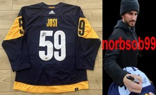 ROMAN JOSI SIGNED AUTHENTIC SMASHVILLE PREDATORS JERSEY wEXACT PROOF BECKETT COA