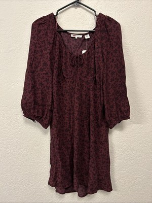 Levis Woman s Burgundy Dress Size M NWT