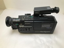 Sony CCD-V5 Auto Handycam Video8 Camcorder Vintage 1980s Japan UNTESTED