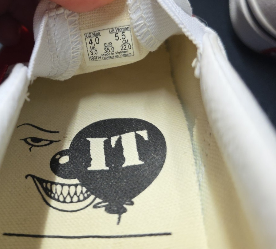 Vans Classic Slip-on X House Of Terror "It Pennywise" 5.5 Womens/4.0 Mens Rare thumbnail 18