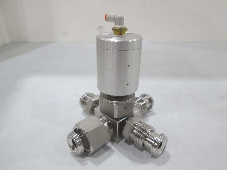 Swagelok, 6LV-DFD7778P1-C, 4-ходовой ручной диафрагменный клапан, б/у - Изображение 2 из 4