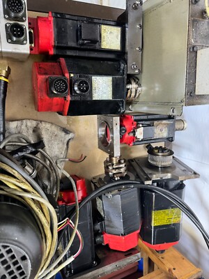 Fanuc CNC 18T complete system with drives, motors, power supply