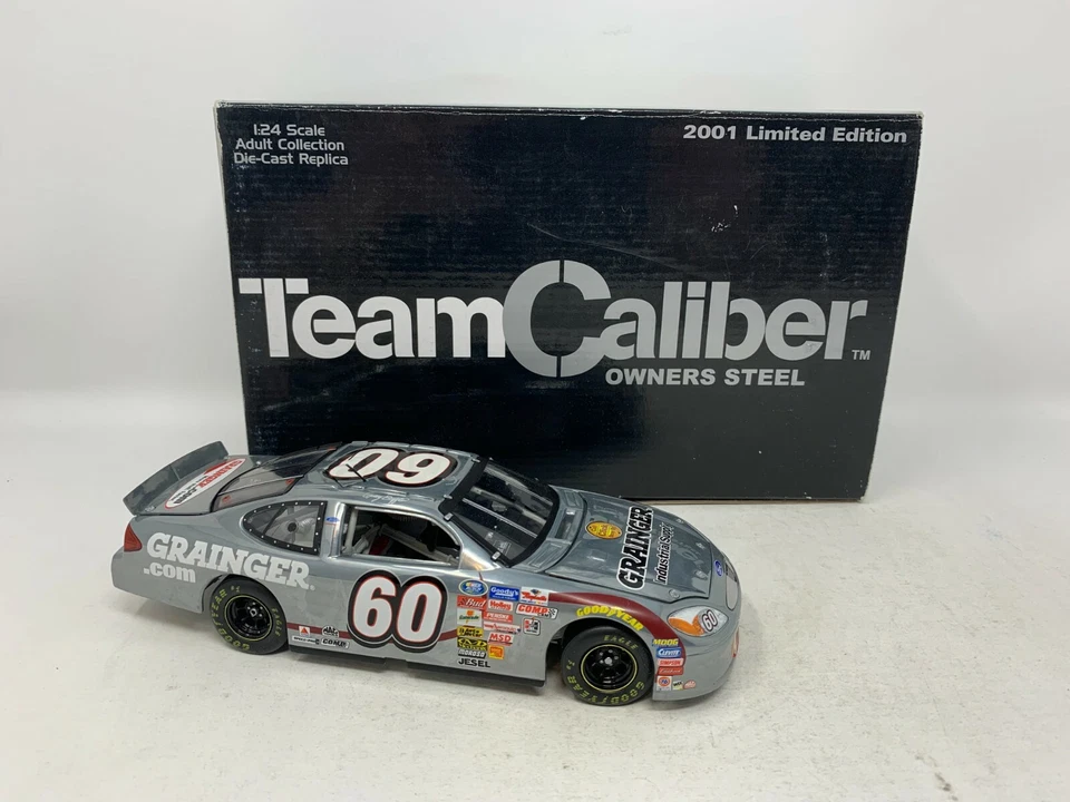 Литая модель Ford Taurus 2001 Greg Biffle Grainger No60 Team Caliber Owner Nascar масштаб 1:24 - Изображение 2 из 4