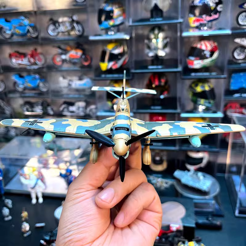 1:72 German Junkers Stuka Ju-87B bombardiere subacqueo 1/72 modello di aereo pressofuso - Foto 4 di 4