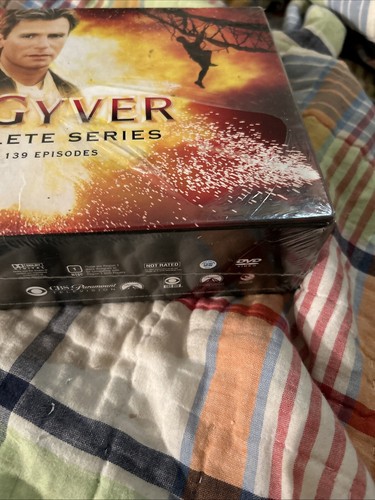 DVD MacGyver Complete Series 139 Episodes Box Set Richard Dean Anderson *READ* - Picture 6 of 14