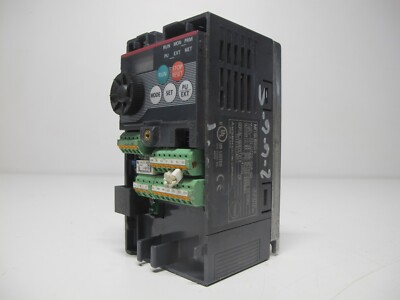 Mitsubishi FR-D720-008-NA AC Drive Inverter D700 0.5 HP 240 V 1/2 HP FRD720008