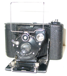 ICA ICARETTE 6X6 ROLLFILMKAMERA MIT NOVAR 6 8/75MM OBJEKTIV C 1920
