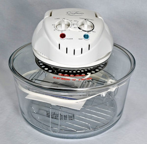 Crofton Turbo Convection Oven 3 gallon 1300 Watt Cooking EWGCO1W - Never Used