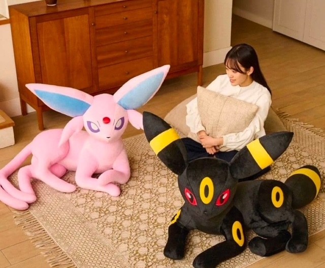Plush Life-Size Big Umbreon Lying Down Pokemon Center 76×79×74 cm