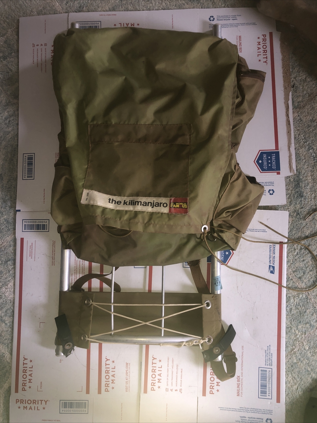 Vintage The Kilimanjaro World Famous No. 229 Lightweight External Frame