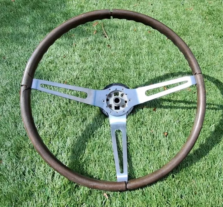 HOLDEN HK HT HG GTS LC GTR XU1 STEERING WHEEL TORANA WOOD GRAIN