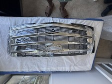 2015-2020 Cadillac Escalade Platinum Front Grille Hood Trim Chromr Oe 23399558