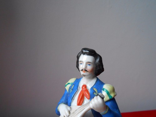 Porzellanfigur Paris 19. Jh. Mandoline Figur 18 cm.Geschmack von Jacob Petit. - Bild 8 von 12