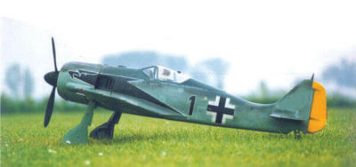 FOCKE WULF Fw 190 A-4, Spannweite 1540 mm. Modellbauplan