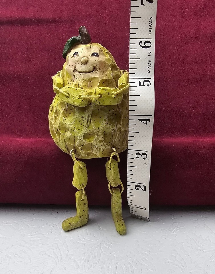 Vintage Anthropomorphic Fruit Shelf Sitter Pear Collections Etc