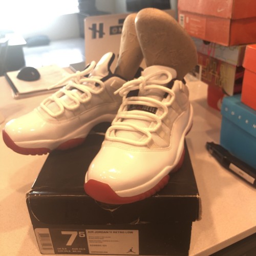 Nike Air Jordan Retro XI 11 Low 'Cherry 