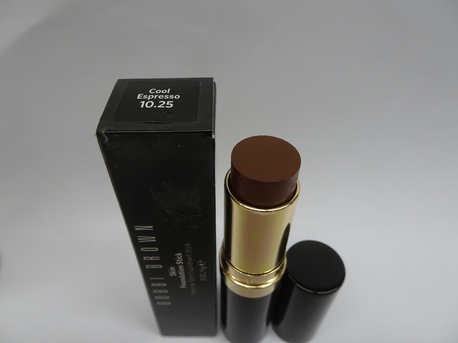 ТОНАЛЬНЫЙ КРЕМ-СТИК BOBBI BROWN SKIN FOUNDATION STICK - COOL ESPRESSO 1025 -НОВЫЙ ПОЛНОРАЗМЕРНЫЙ В УПАКОВКЕ 9090₽