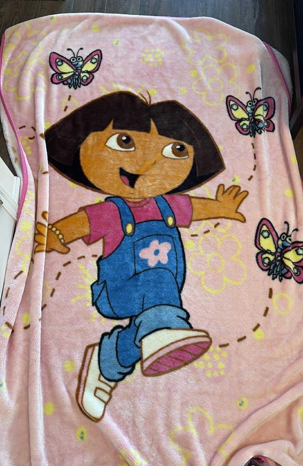 Manta grande vintage Dora la Exploradora rosa mariposa tamaño completo Foto 3 de 4